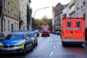 Einsatz BF Pol SEK Bedrohungslage Koeln Buchheim Herlerstr P06